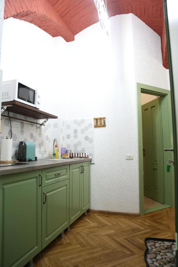 Camera Matrimoniale Deluxe (2 Adulti + 1 Bambino)